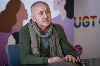 Álvarez (UGT) recuerda a la CEOE que el pacto de convenios "nunca" se ha utilizado para fijar el SMI