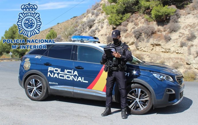 Vehículo de la Policía Nacional.