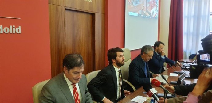 El vicepresidente de la Junta, Juan García-Gallardo, este jueves en la clausura de la jornada 'La lucha contra el terrorismo en España. Investigación, apoyo integral a la víctima y perspectiva europea'