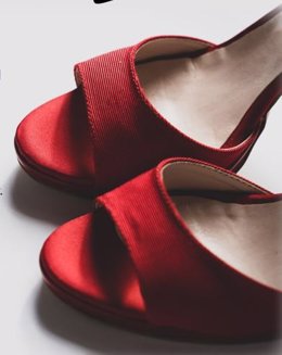 La plaza de Santa María de Cáceres se llenará de 'Zapatos rojos' contra la violencia de género