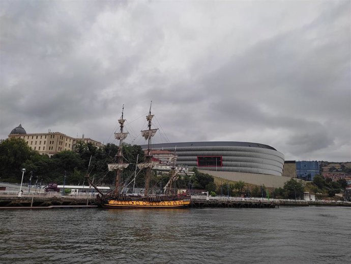 Archivo - Nubes sobre Bilbao (archivo)