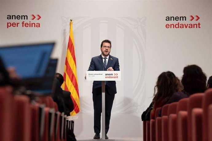 El presidente de la Generalitat, Pere Aragons, comparece tras el Consell Executiu extraordinario sobre los pactos de investidura, en el auditorio del Palau de la Generalitat, a 23 de noviembre de 2023, en Barcelona, Catalunya (España). Aragons ha conv