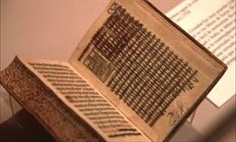 Un ejemplar de la exposición sobre la censura en la Biblioteca Nacional
