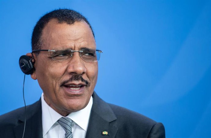 Archivo - El presidente depuesto de Níger, Mohamed Bazoum