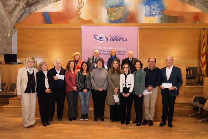 Acto de entrega de las XXI Ayudas Ordesa se ha celebrado este jueves en la Real Academia de Farmacia de Catalunya