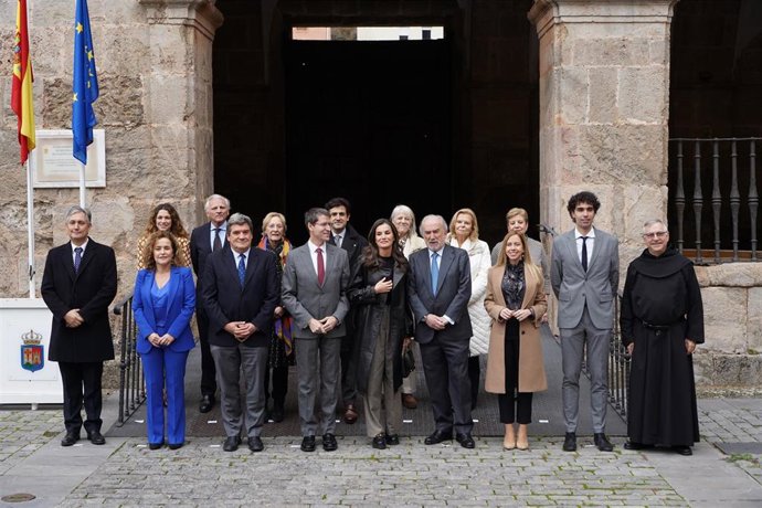 La Reina, a su llegada a San Millán