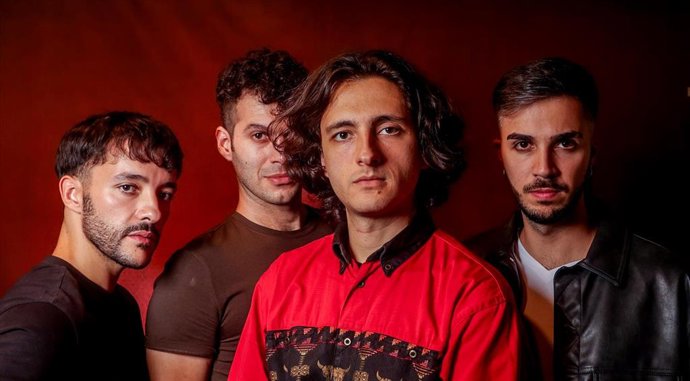El grupo musical Arde Bogotá posa para Europa Press, en Sony, a 8 de noviembre de 2023, en Madrid