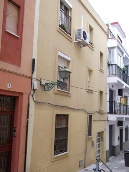 La Junta licita por 1,3 millones de euros la mejora energética de 104 viviendas públicas en Málaga