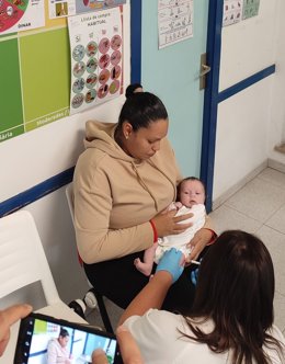 Inmunización contra el VRS en centros de salud de Baleares.