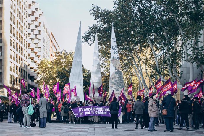 CCOO y UGT Aragón reclaman "tolerancia cero" contra la violencia machista