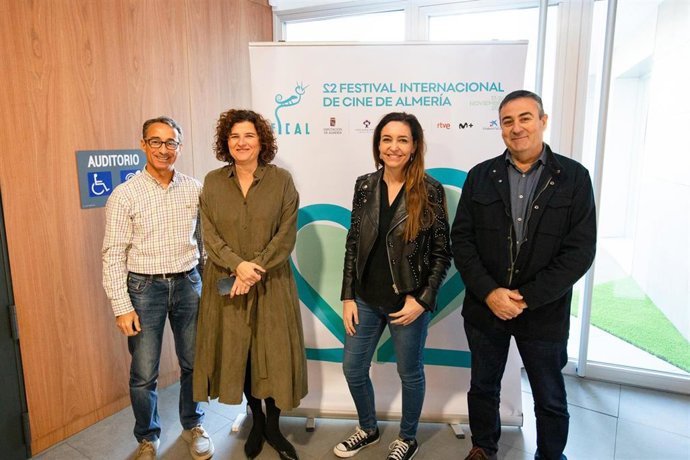 Presentación de 'Cartas mojadas' en Almería.