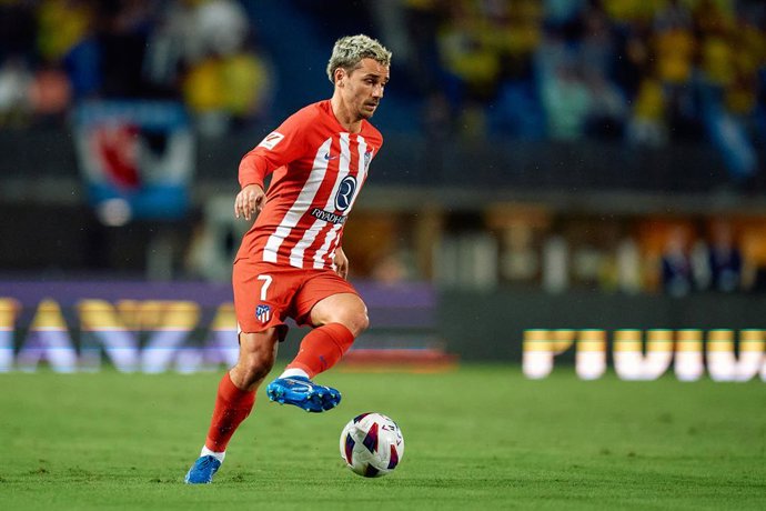 Antoine Griezmann of Atletico de Madrid in action during the Spanish league, La Liga EA Sports, football match played between UD Las Palmas and Atletico de Madrid at Estadio Gran Canaria on October 22, 2023, in Las Palmas de Gran Canaria, Spain.