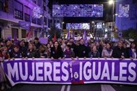 El Gobierno acude dividido a las marchas del 25N: PSOE apoya la del Foro de Madrid y Sumar y Podemos la de Comisión 8M