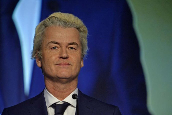Archivo - March 4, 2016 - Brussels, BELGIUM - Dutch far-right politician Geert Wilders pictured at a party convention of Flemish far-right party Vlaams Belang, entitled 'Onze vrijheden verdedigen!' (protecting our freedom!), Friday 04 March 2016, in Bru