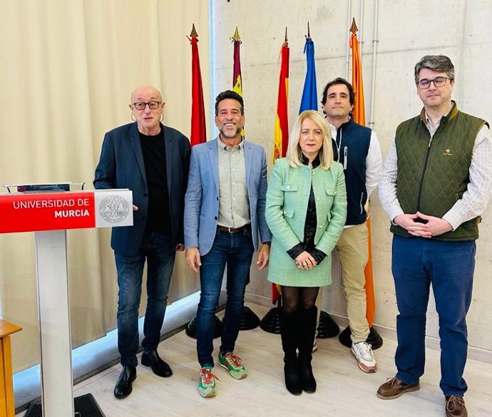 Más de 1.700 aspirantes a titulaciones náuticas de recreo se citan hoy en la tercera convocatoria de Fomento