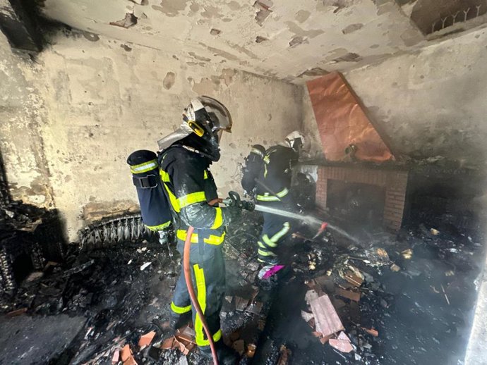 Arde una vivienda unifamiliar en Villarejo de Salvanés