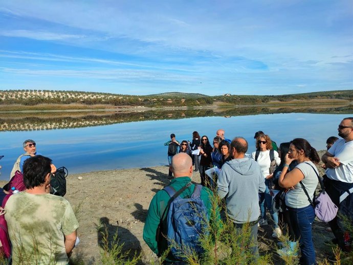 La Reserva Natural Laguna de Zóñar, en el municipio cordobés d Aguilar de la Frontera, ha reunido a una veintena de técnicos para elaborar el protocolo de caracterización de lagos.