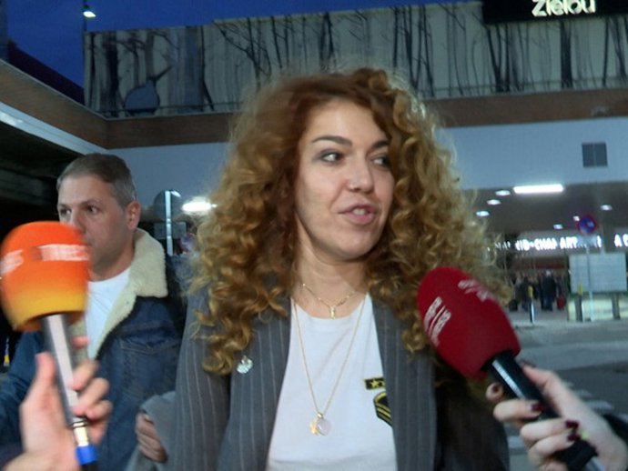 Sofía Cristo a su llegada a Madrid.