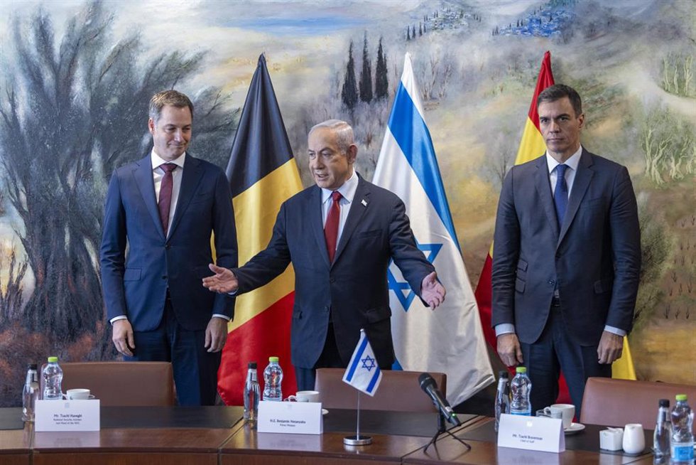 El primer ministro de Israel, Benjamin Netanyahu, recibe al español Pedro Sánchez y al belga Alexander de Croo