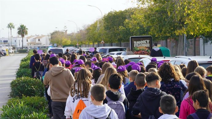 Marcha escolar contra la violencia de género en Marratxí.