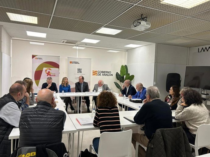 La vicepresidenta segunda del Gobierno de Aragón, Mar Vaquero, ha participado en la reunión del Consejo Aragonés de Consumidores y Usuarios.