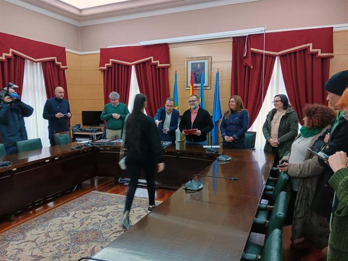 Entrega de viviendas públicas en Langreo.