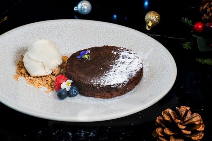 SmartRental Group colabora con Ayuda en Accion en sus menús de navidad solidarios