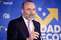 Weber (PPE) acusa a Sánchez de "mentir al pueblo español" con la ley de amnistía