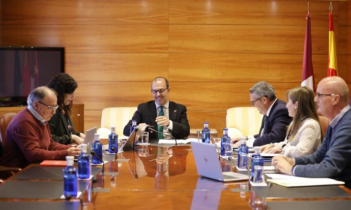 Reunión de la Mesa de las Cortes de C-LM