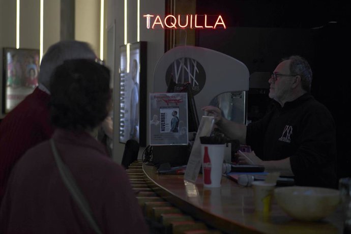 Archivo - Taquilla de un cine