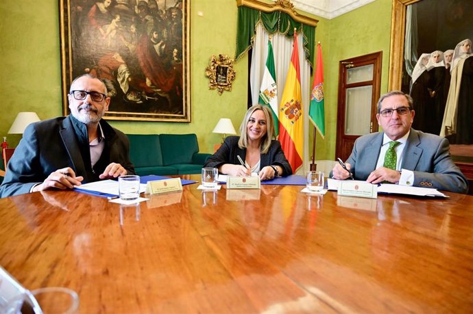 Jordi Juanós, Marifrán Carazo y Leandro Cabrera