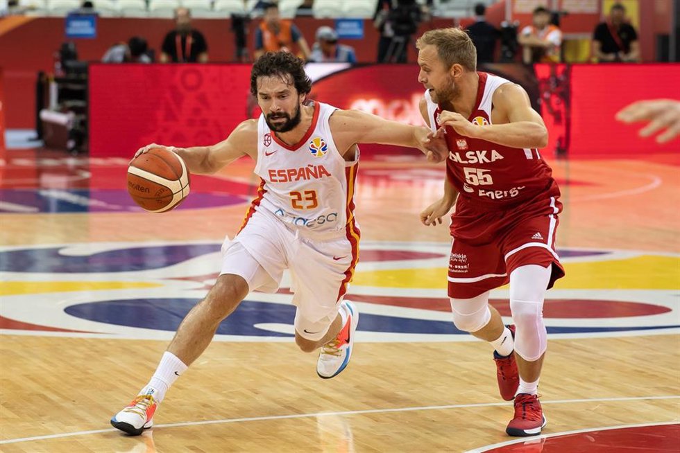 Archivo - Sergio Llull en el España-Polonia del Mundial de Baloncesto de 2019
