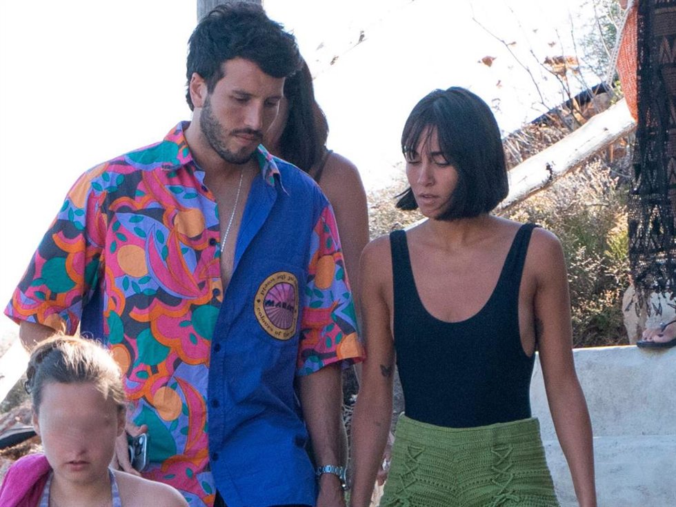 Aitana y Sebastián Yatra en Ibiza este verano