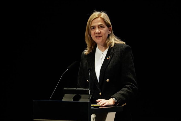 La Infanta Cristina ha inaugurado el International Global Health Partnership Forum, que organiza el Instituto de Salud Global de Barcelona (ISGlobal) en el CosmoCaixa de Barcelona