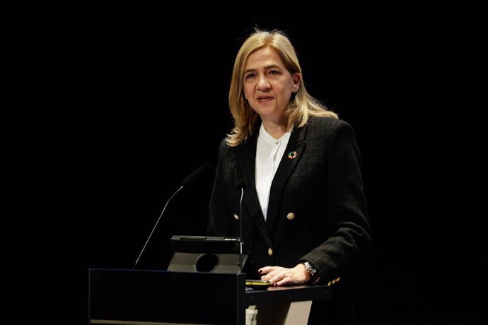 La Infanta Cristina ha inaugurado el International Global Health Partnership Forum, que organiza el Instituto de Salud Global de Barcelona (ISGlobal) en el CosmoCaixa de Barcelona