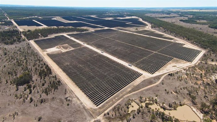 GRS (Gransolar) inaugura una planta fotovoltaica de 204 MW en Australia construida para Sojitz y Eneos