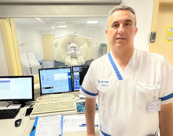 El jefe de servicio medicina nuclear del Hospital Vithas Medimar, el doctor Pascual De La Cruz García