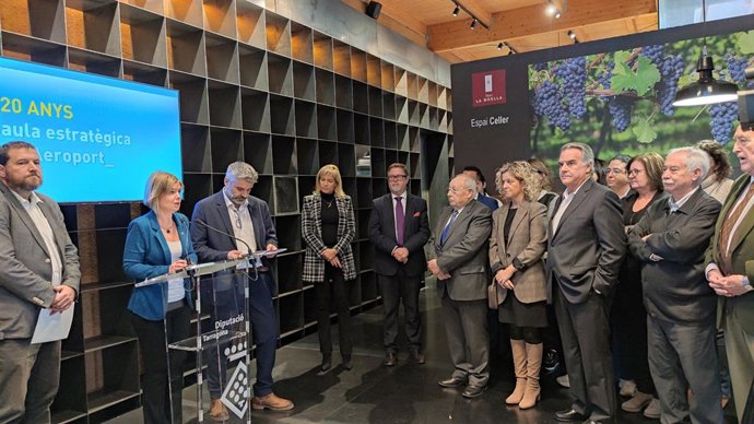 Reunión de la Taula Estratgica del Aeropuerto de Reus