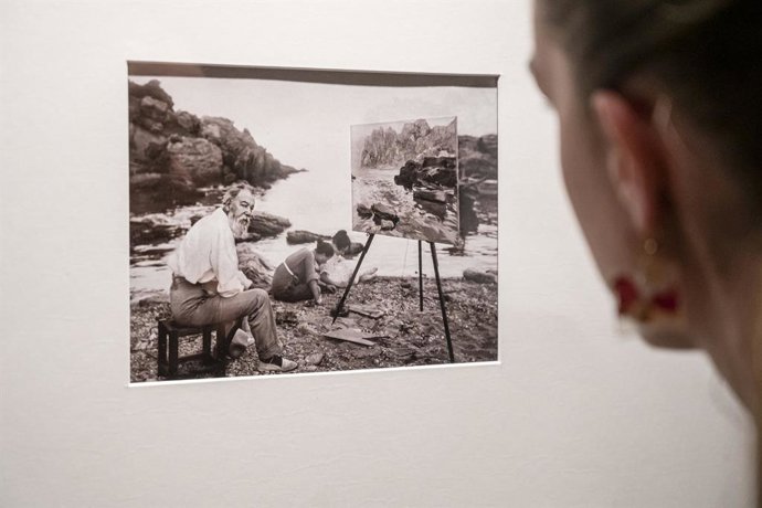 Una exposición en Fundación Bancaja retrata la época de Sorolla con más de 60 fotografías "esenciales"