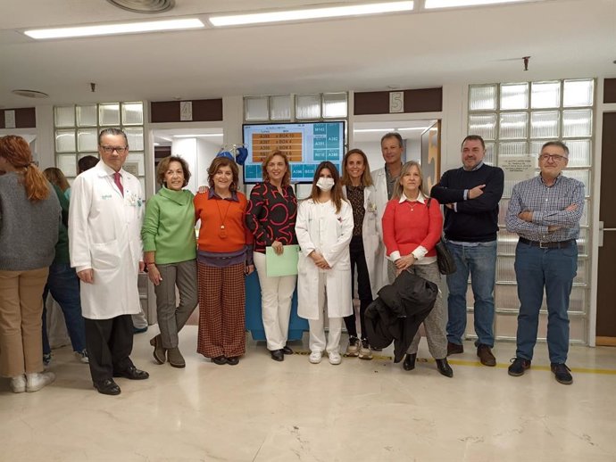 La directora general de Salud Pública, Nuria Gayán, en el Hospital Clínico de Zaragoza.