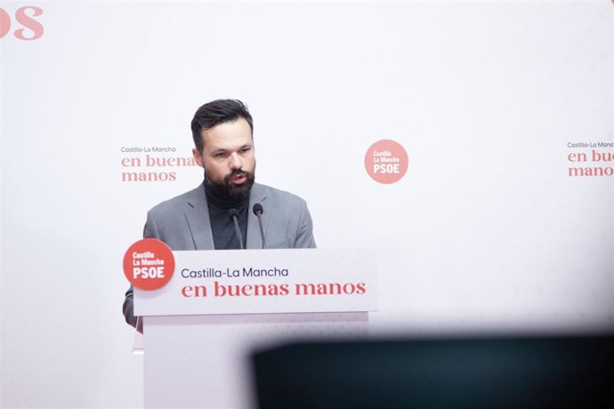 El secretario de Política Municipal del PSOE de Castilla-La Mancha, Miguel Zamora.