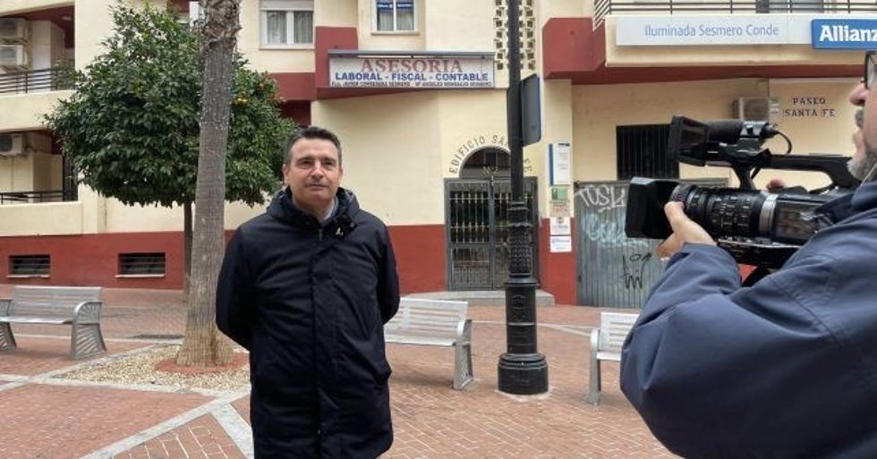 El secretario de Relaciones Institucionales de la Ejecutiva Provincial del PSOE y senador, Amaro Huelva.