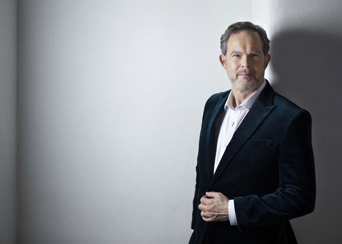 Archivo - 'Les Arts És Lied' Cierra 2023 Con El Debut Del Barítono Gerald Finley