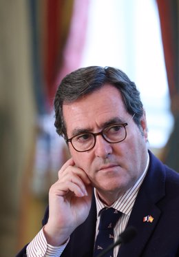 El presidente de la CEOE, Antonio Garamendi, durante la inauguración del IV Foro Económico Francia-España, en la Residencia del Embajador de Francia, a 28 de noviembre de 2023, en Madrid (España). El encuentro ha sido organizado por MEDEF y CEOE en cola