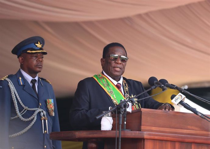 Archivo - Emmerson Mnangagwa, presidente de Zimbabue.