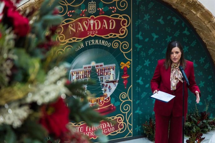 La alcaldesa de San Fernando, Patricia Cavada, presenta la programación navideña