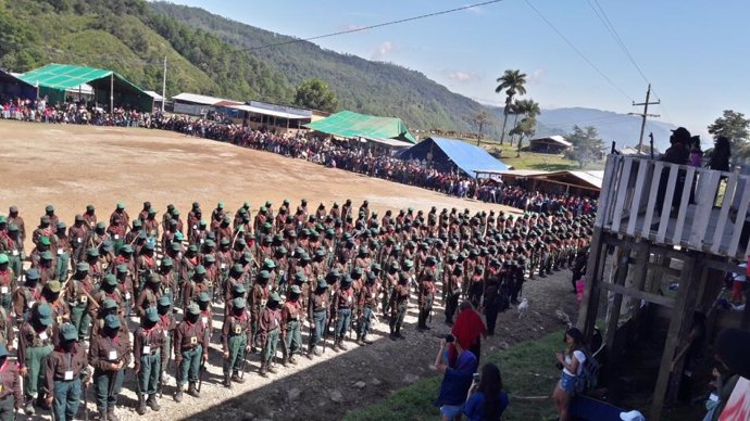Archivo - Integrantes del Ejército Zapatista de Liberación Nacional durante los actos de celebración del 26 aniversario del movimiento contestatario en Chiapas, en el sur de México.