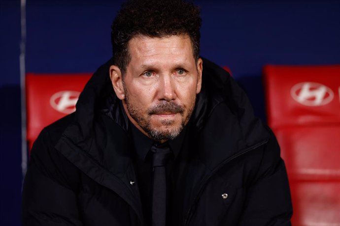 Diego Pablo Simeone, head coach of Atletico de Madrid, looks on during the spanish league, La Liga EA Sports, football match played between Atletico de Madrid and Villarreal CF at Civitas Metropolitano stadium on November 12, 2023, in Madrid, Spain.