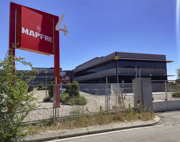 Archivo - Sede de la aseguradora Mapfre en Majadahonda, en Madrid (España).