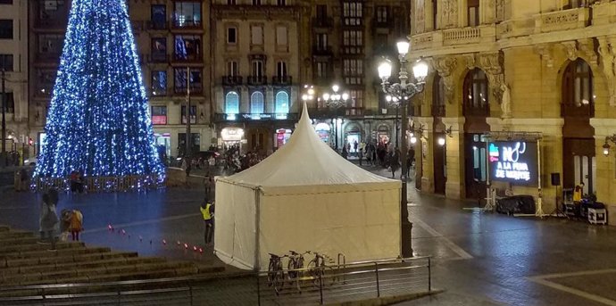 Carpa informativa en el Arriaga contra la pena de muerte